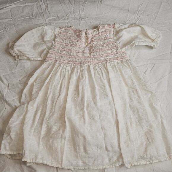Zara Girls White Smocked Dress Short Sleeve Sz 4-5 - Picture 8 of 8